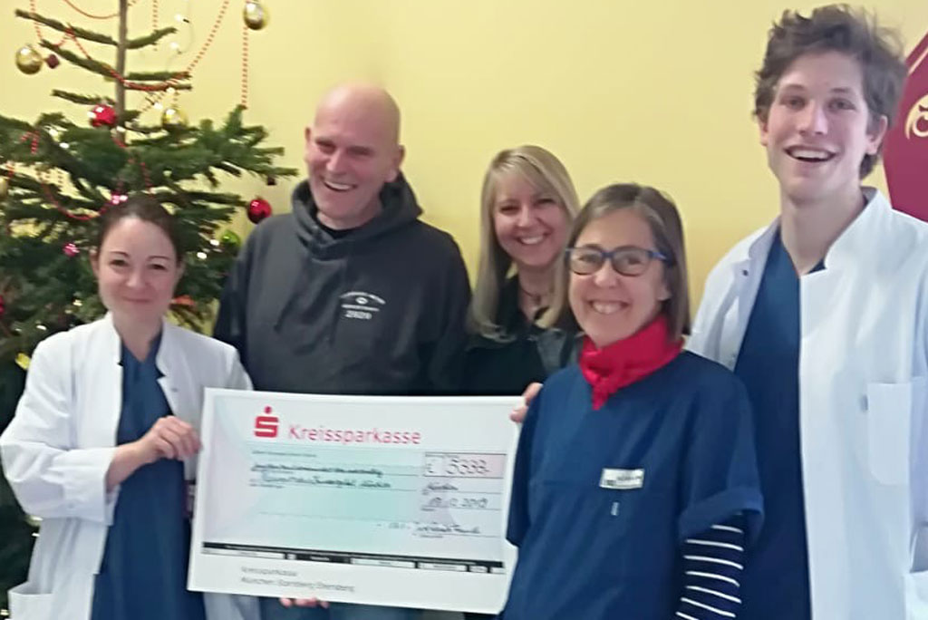 Mitarbeiter Jack Daniels und Kinderklinik