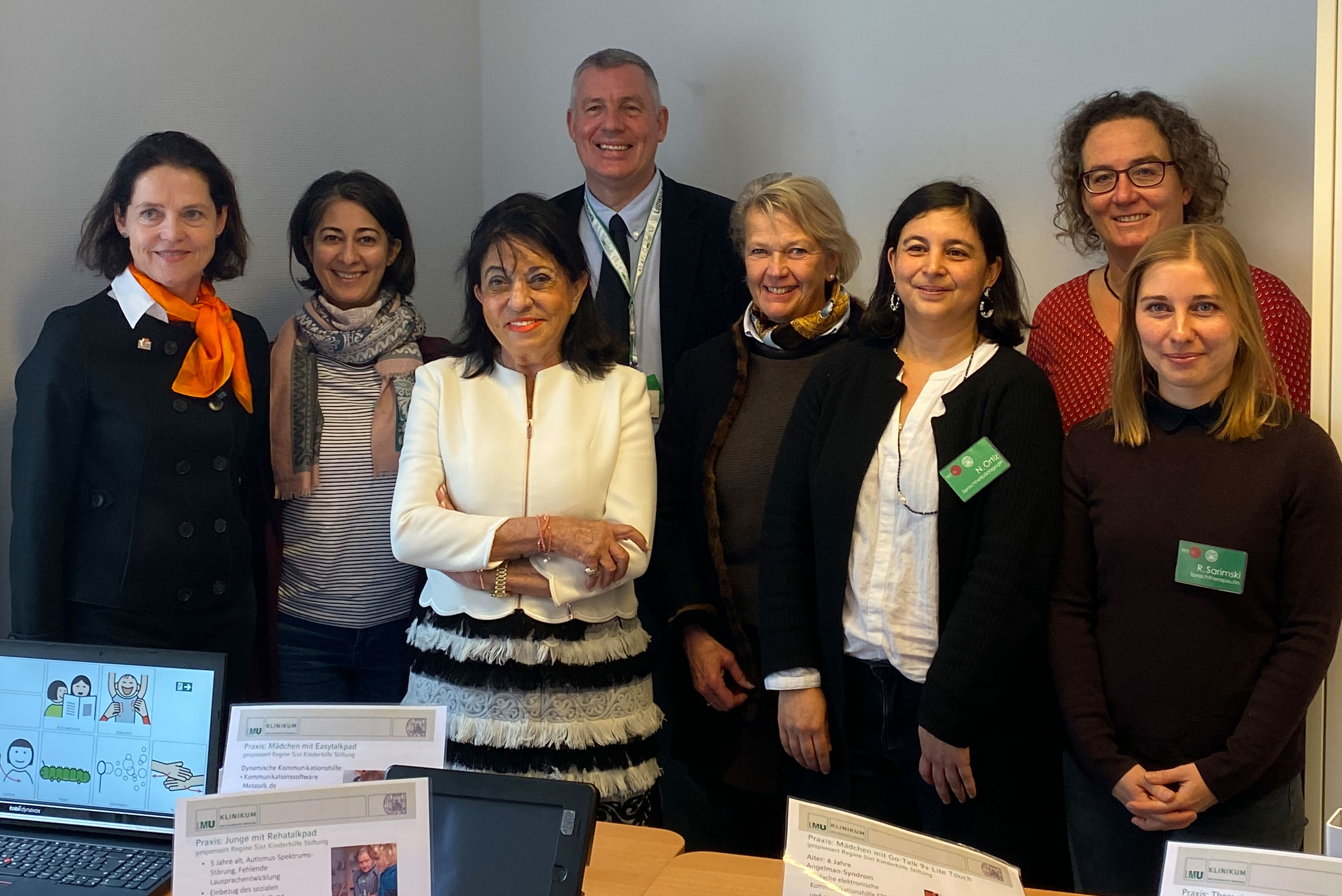 Mitarbeiter iSPZ und Regine Sixt